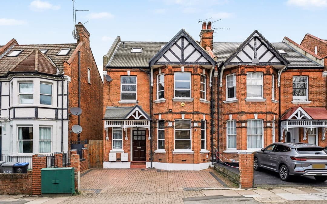 Brondesbury Park, London, NW2