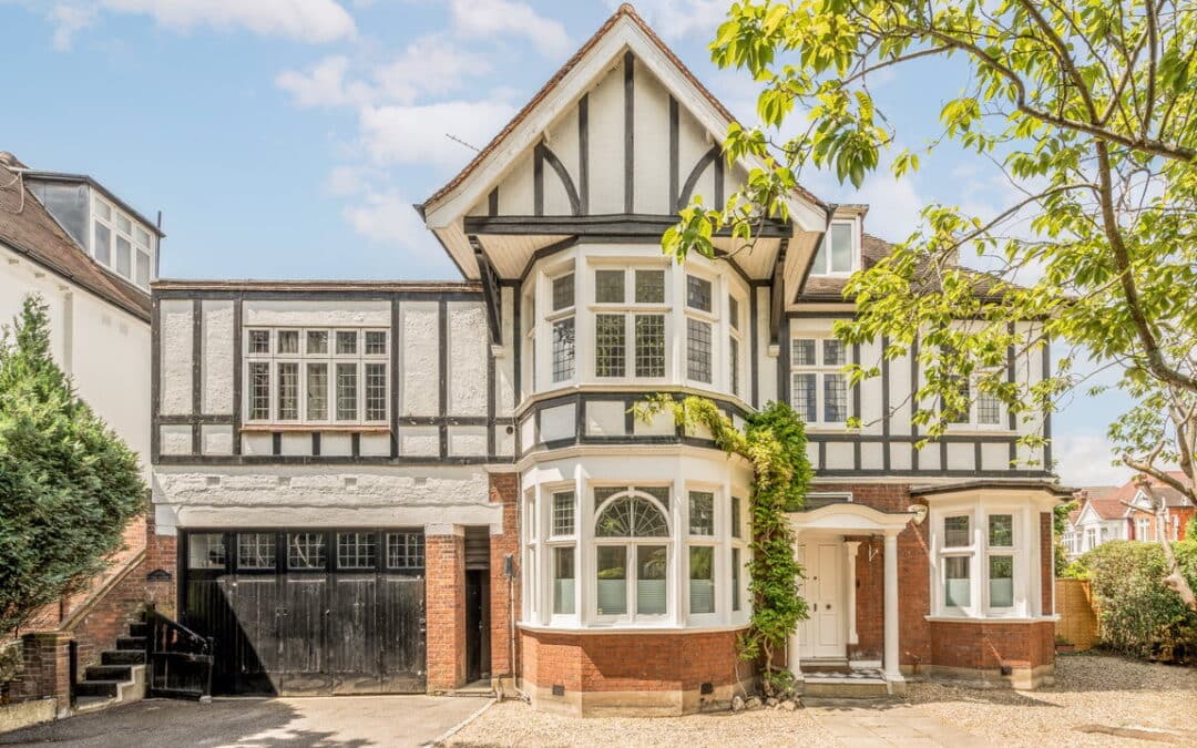 Mapesbury Road, London, NW2